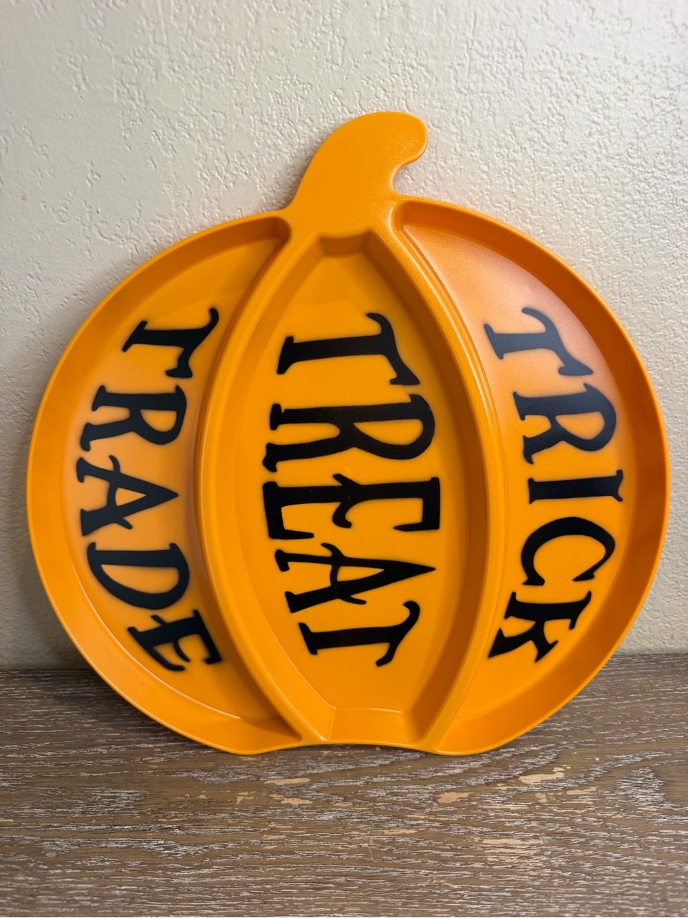 Target “Trick or Treat” pumpkin plate